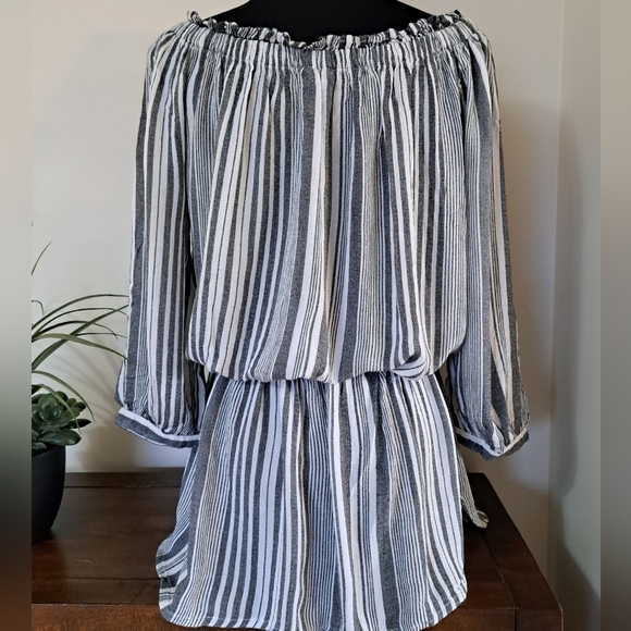 100% Cotton Ladies Blouse, By Forever 21 - Picture 3 of 11